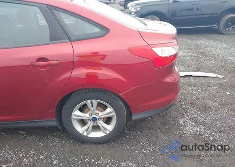 2014 Ford Focus Se из США, поврежденный, VIN 1FADP3F2XEL353154